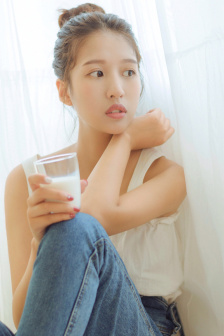 艳妇乳肉豪妇荡乳后续黄蓉
